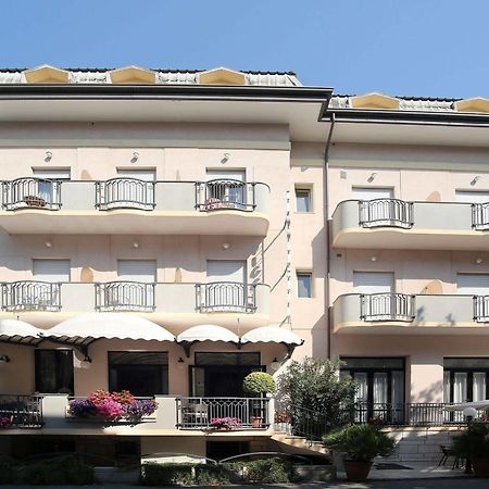 Hotel Piccinelli Rimini Zewnętrze zdjęcie
